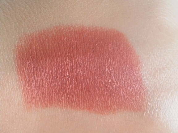 Swatches: Matte Color | Creamy Sensational Review Magic and Lipsticks Ami\'s [Maybelline] Box